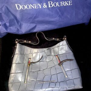 Dooney & Bourke Purse